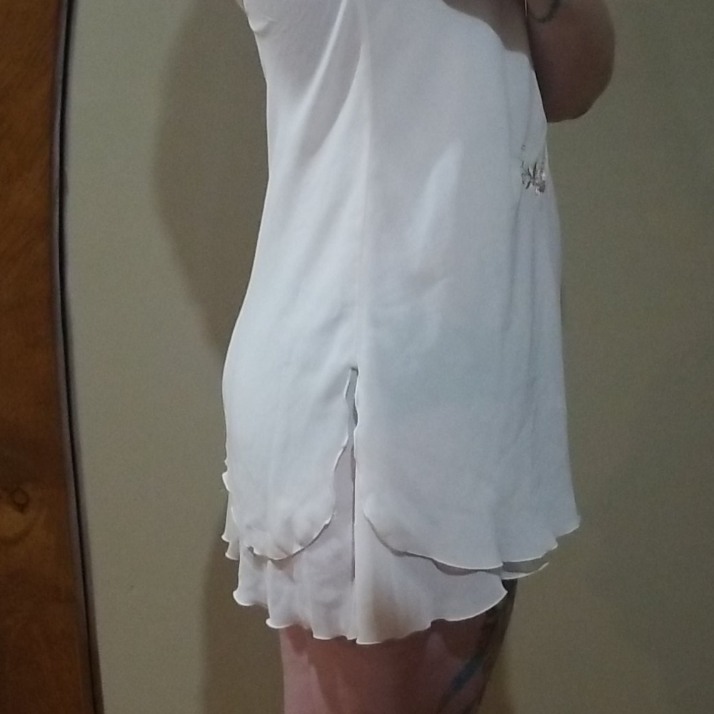 California Dynasty Nightie - Picture 8 of 10